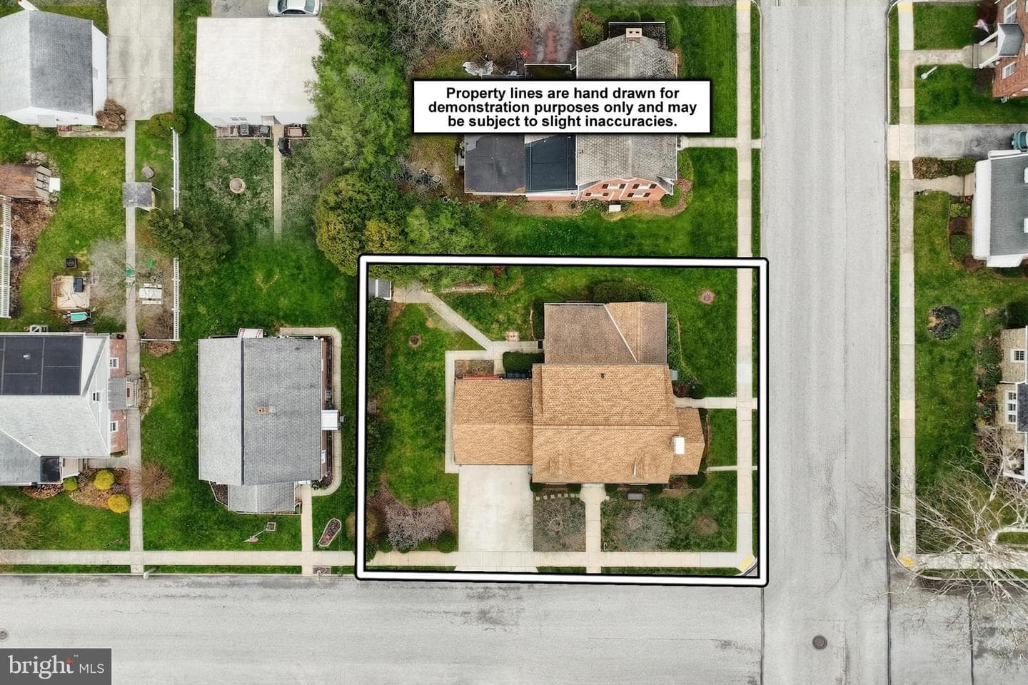 501 Hartman Avenue photo 6