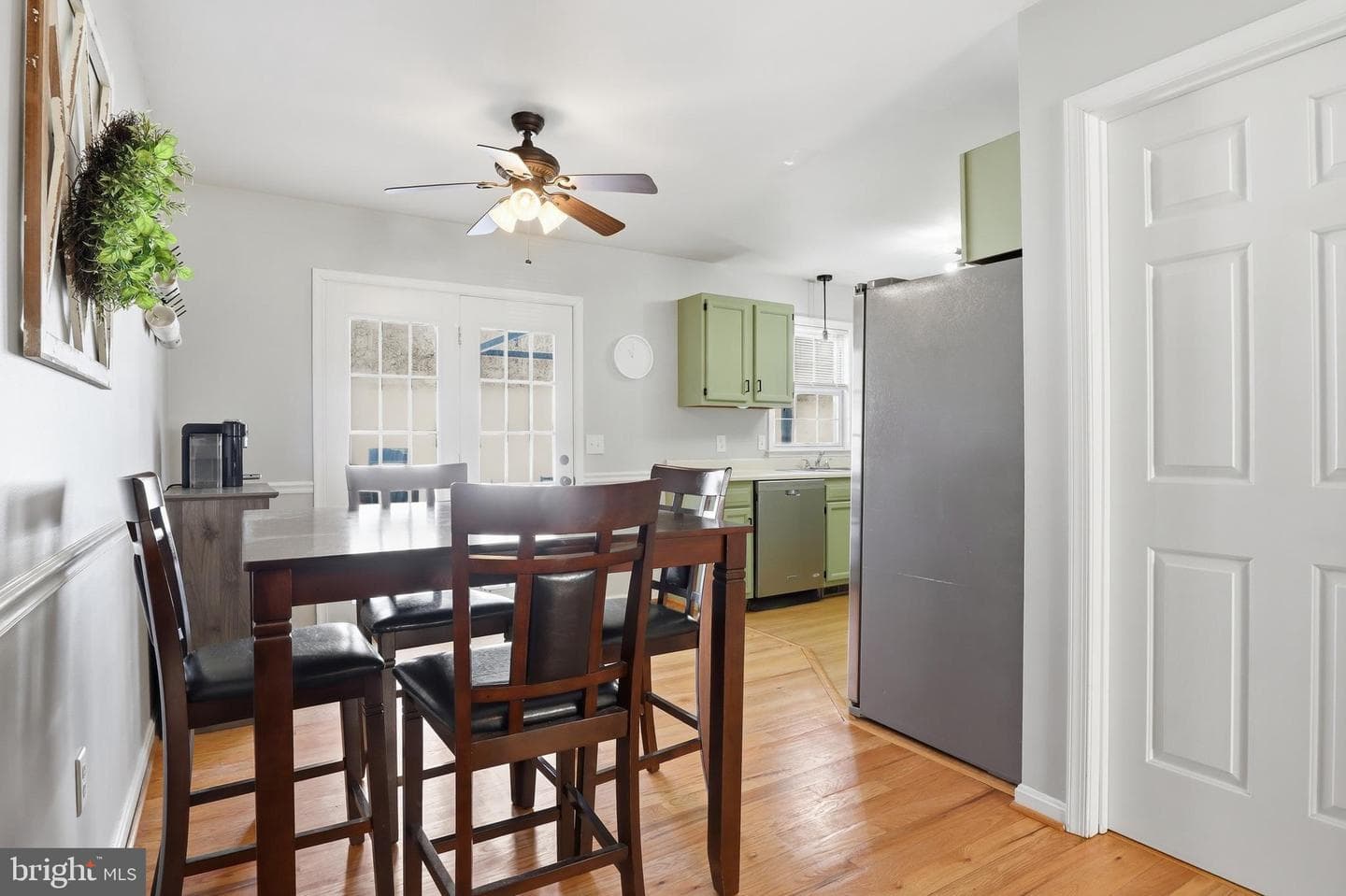 2280 North Point photo 3