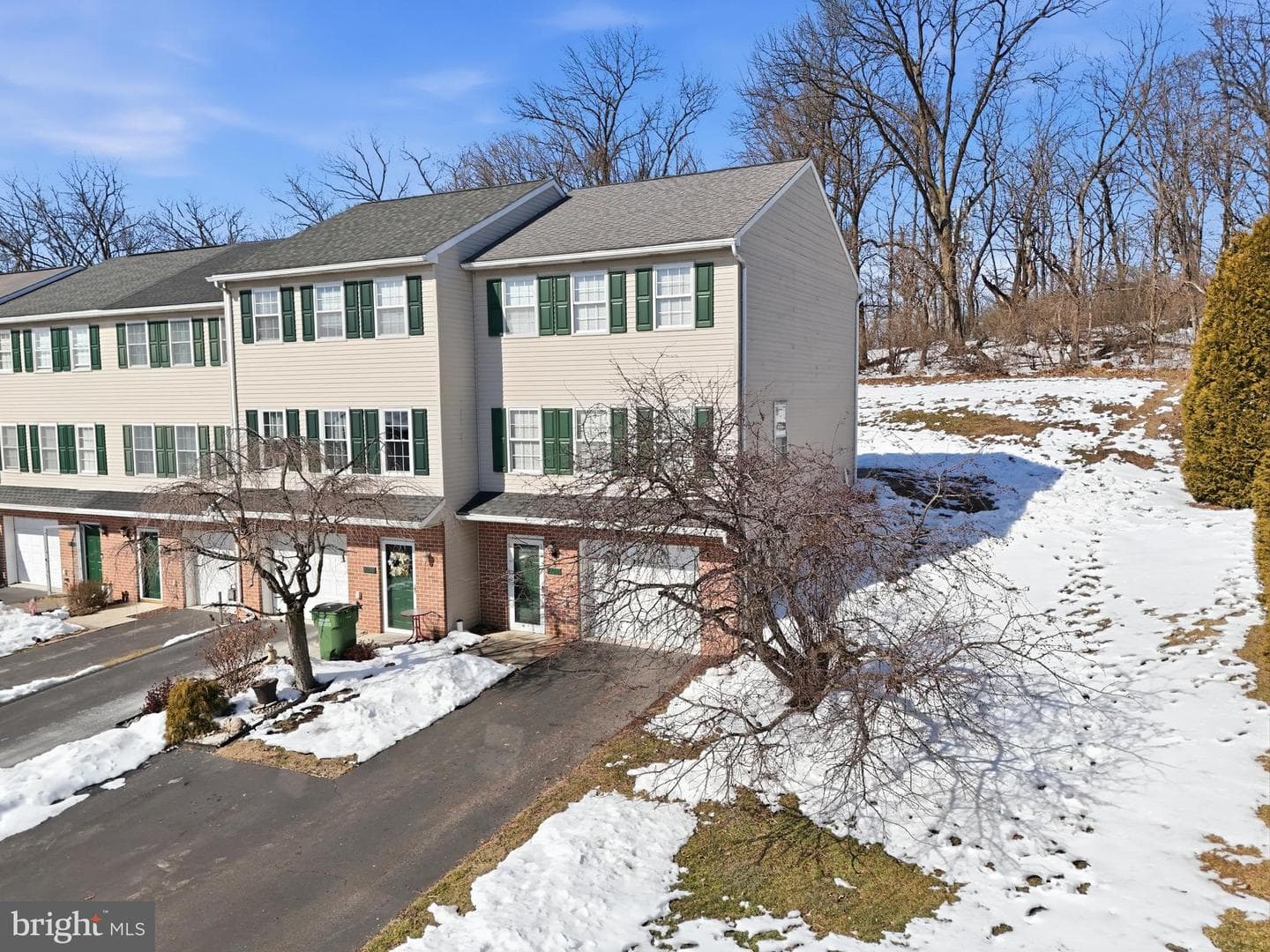 2280 North Point photo 37