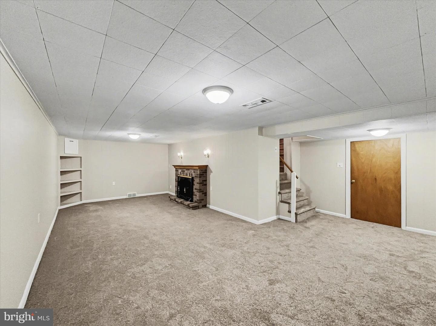 758 Clearmount Road photo 15