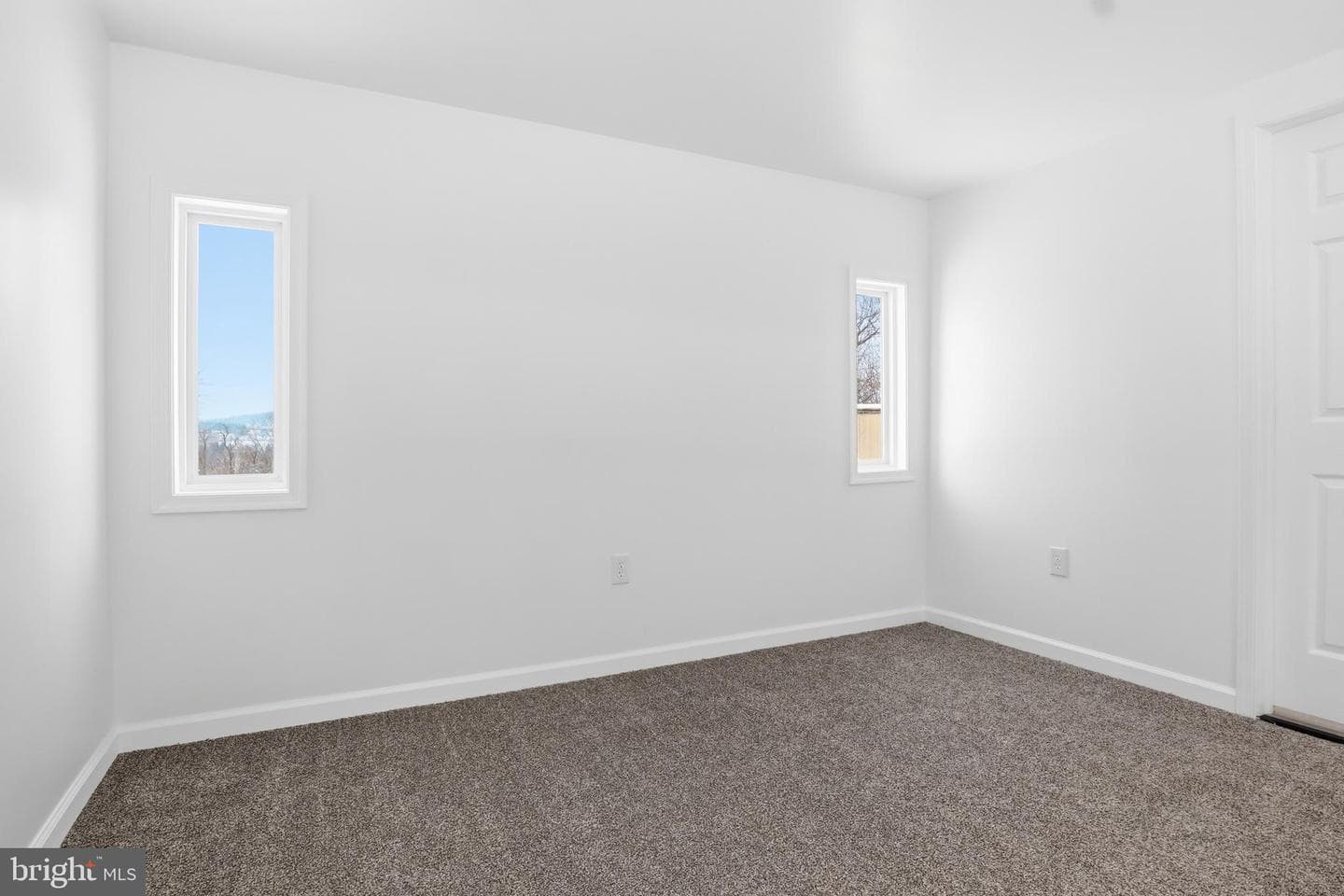 6 Pine Street photo 12