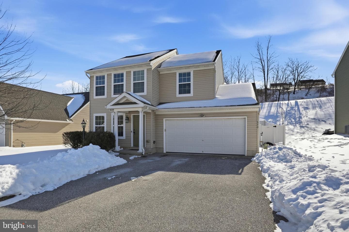 370 Azalea Drive photo 3