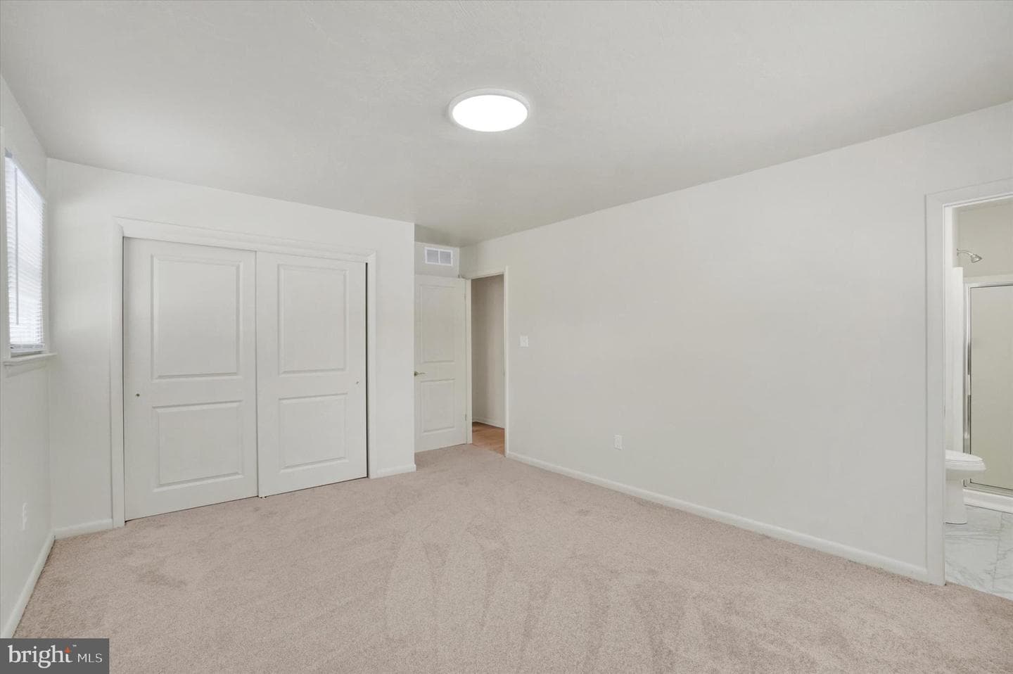 1975 Normandie Drive photo 19