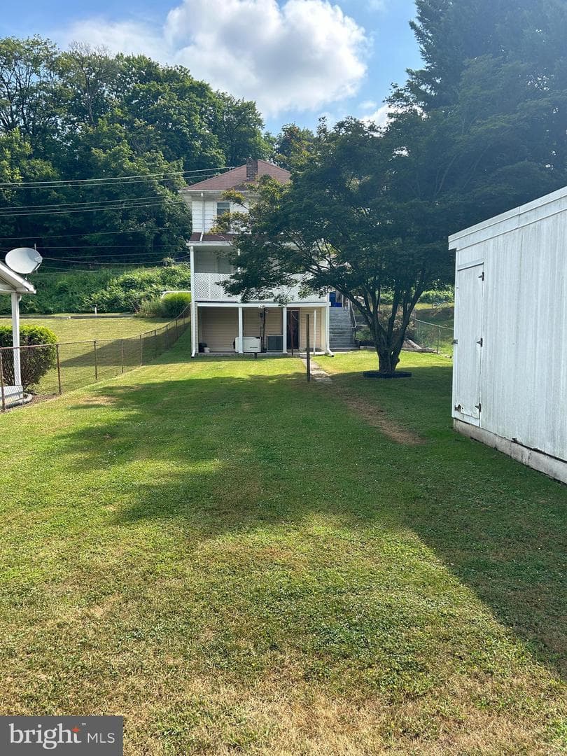 1420 S Duke Street photo 40