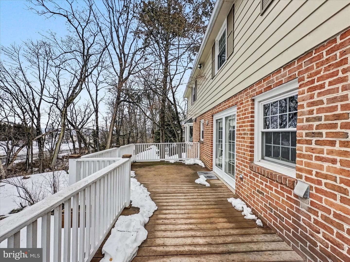 540 Gatehouse Lane W photo 30