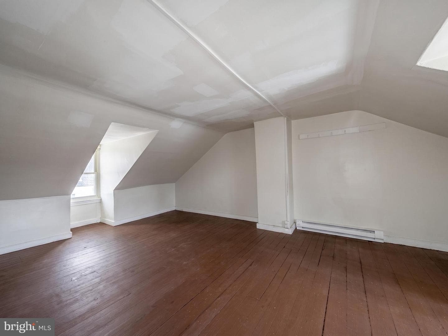 151 E Arch Street photo 14