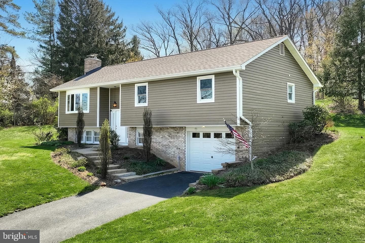 100 Bunker Hill Road photo 6