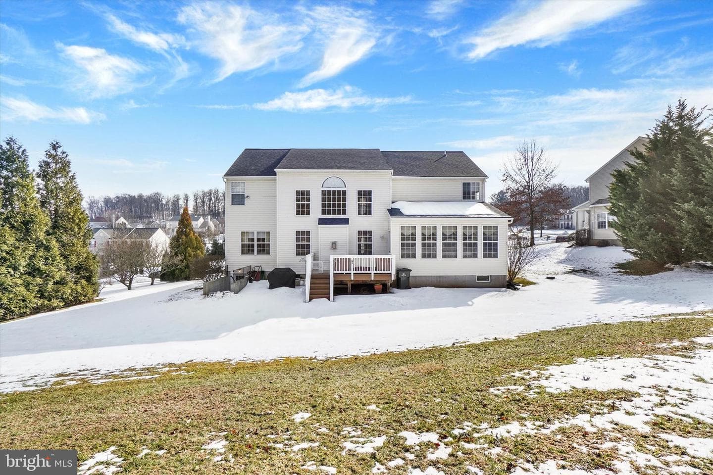 675 Clydesdale Drive photo 3