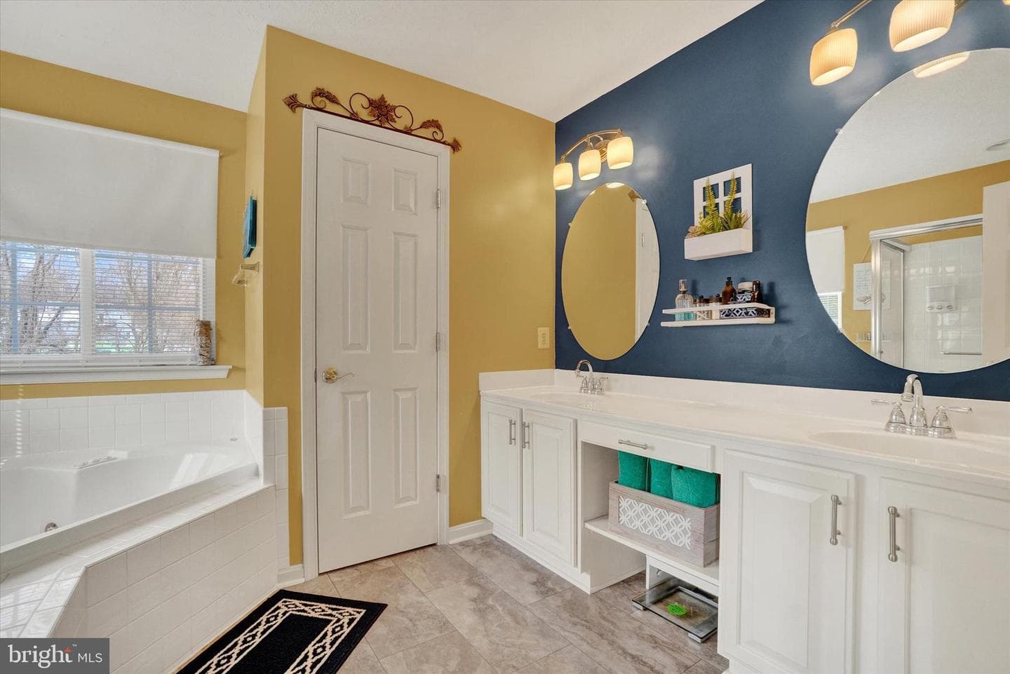 675 Clydesdale Drive photo 36
