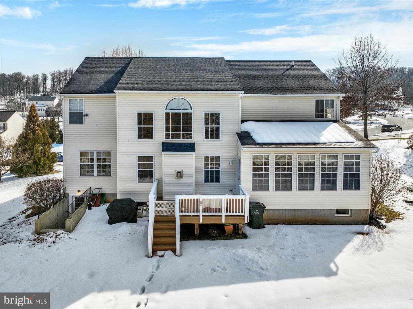 675 Clydesdale Drive photo 5