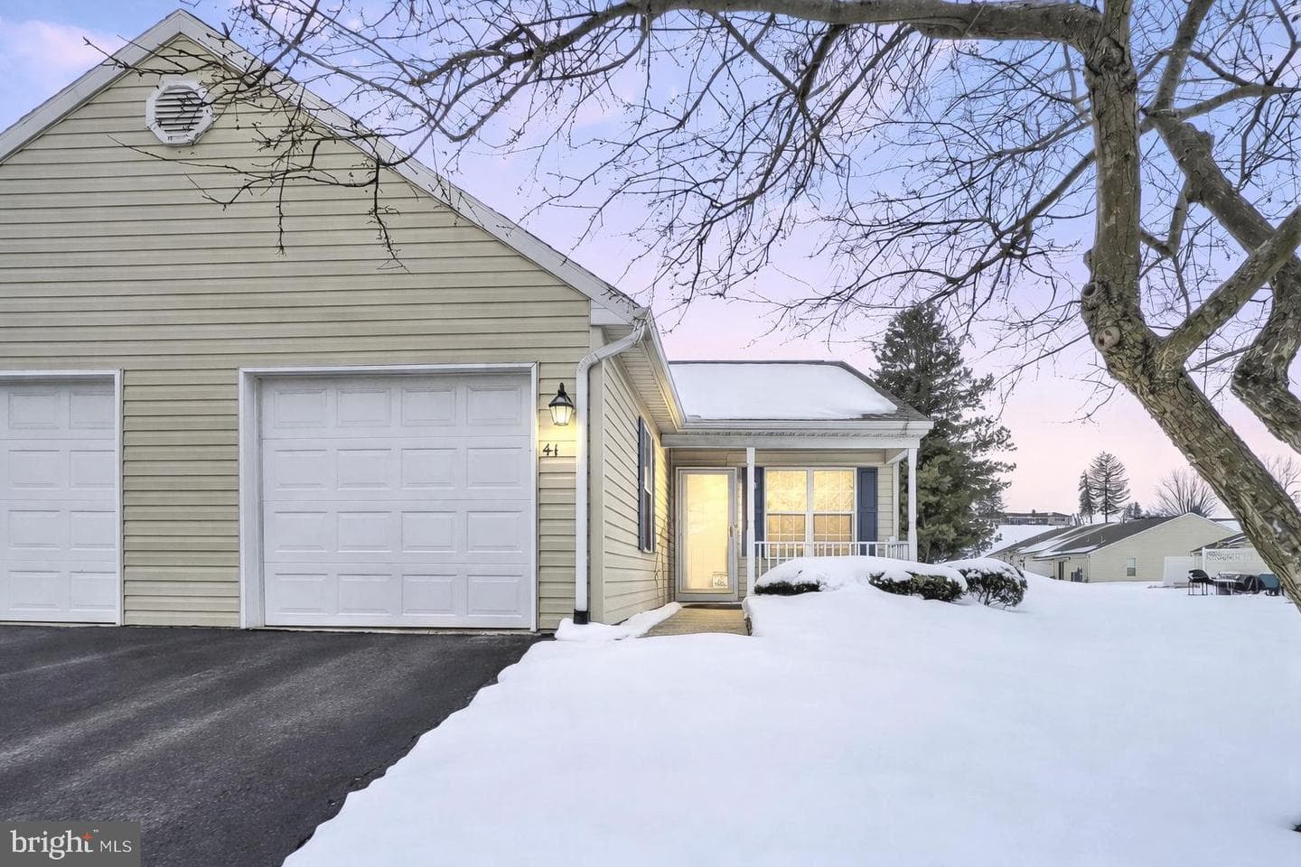41 Hagarman Drive photo 1