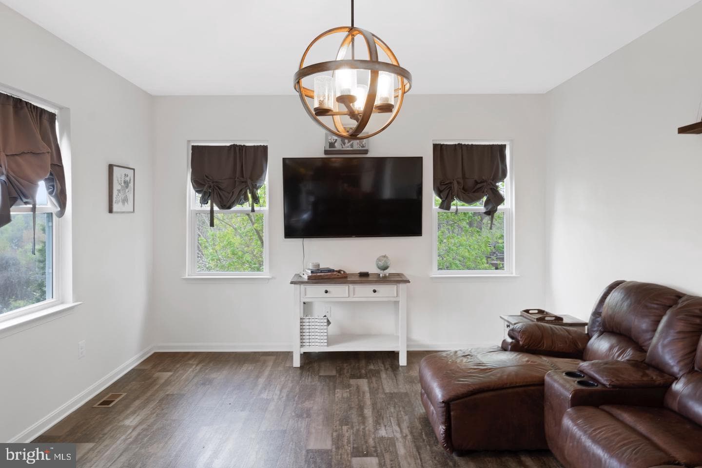 58 Glenna Drive photo 6