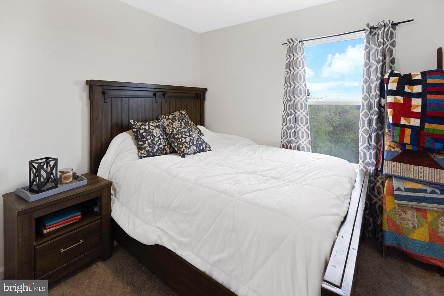 58 Glenna Drive photo 8