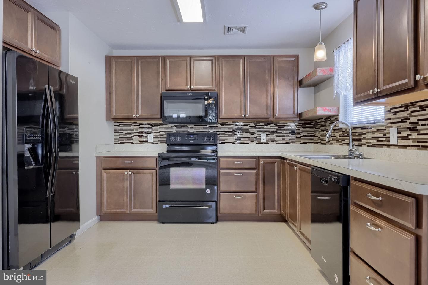 6834 Seneca Ridge Drive photo 12