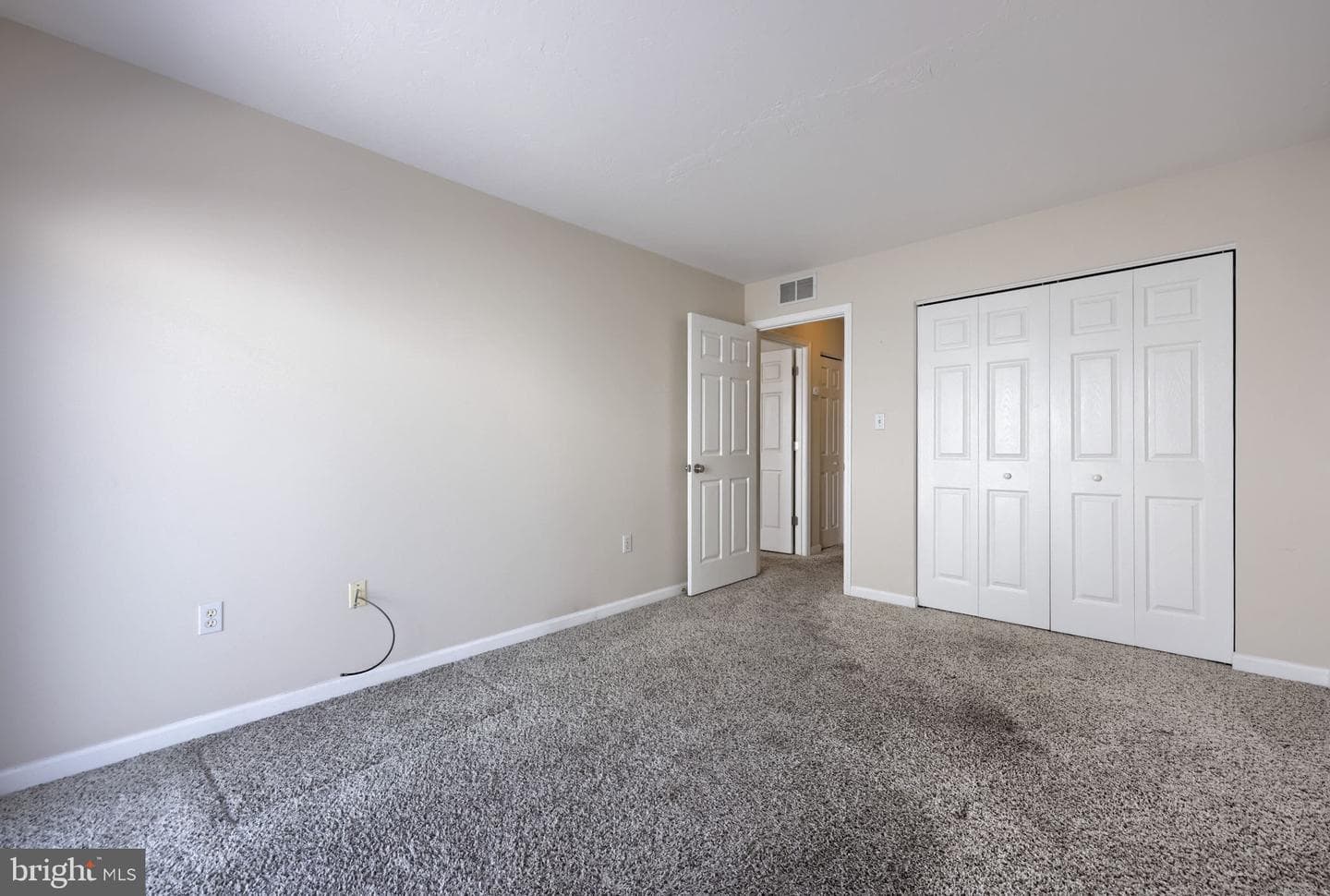 6834 Seneca Ridge Drive photo 15