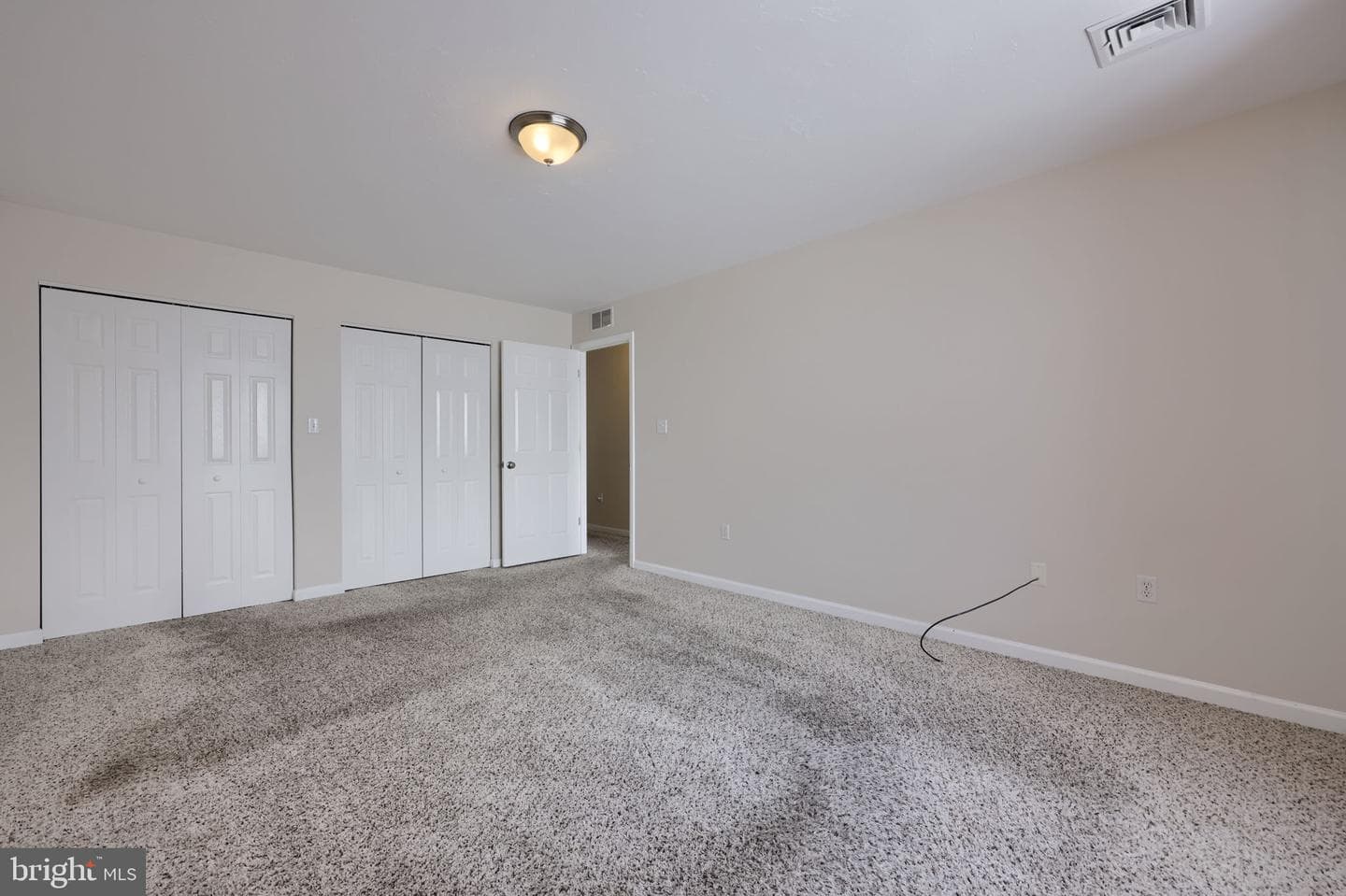 6834 Seneca Ridge Drive photo 18