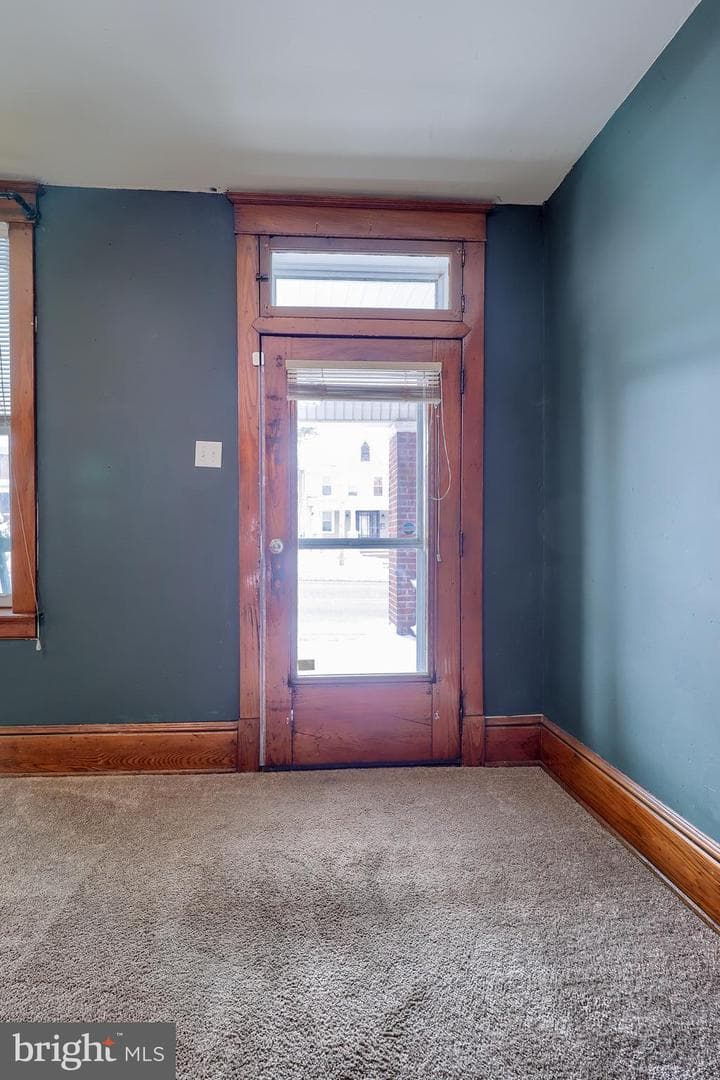274 N Main Street photo 21