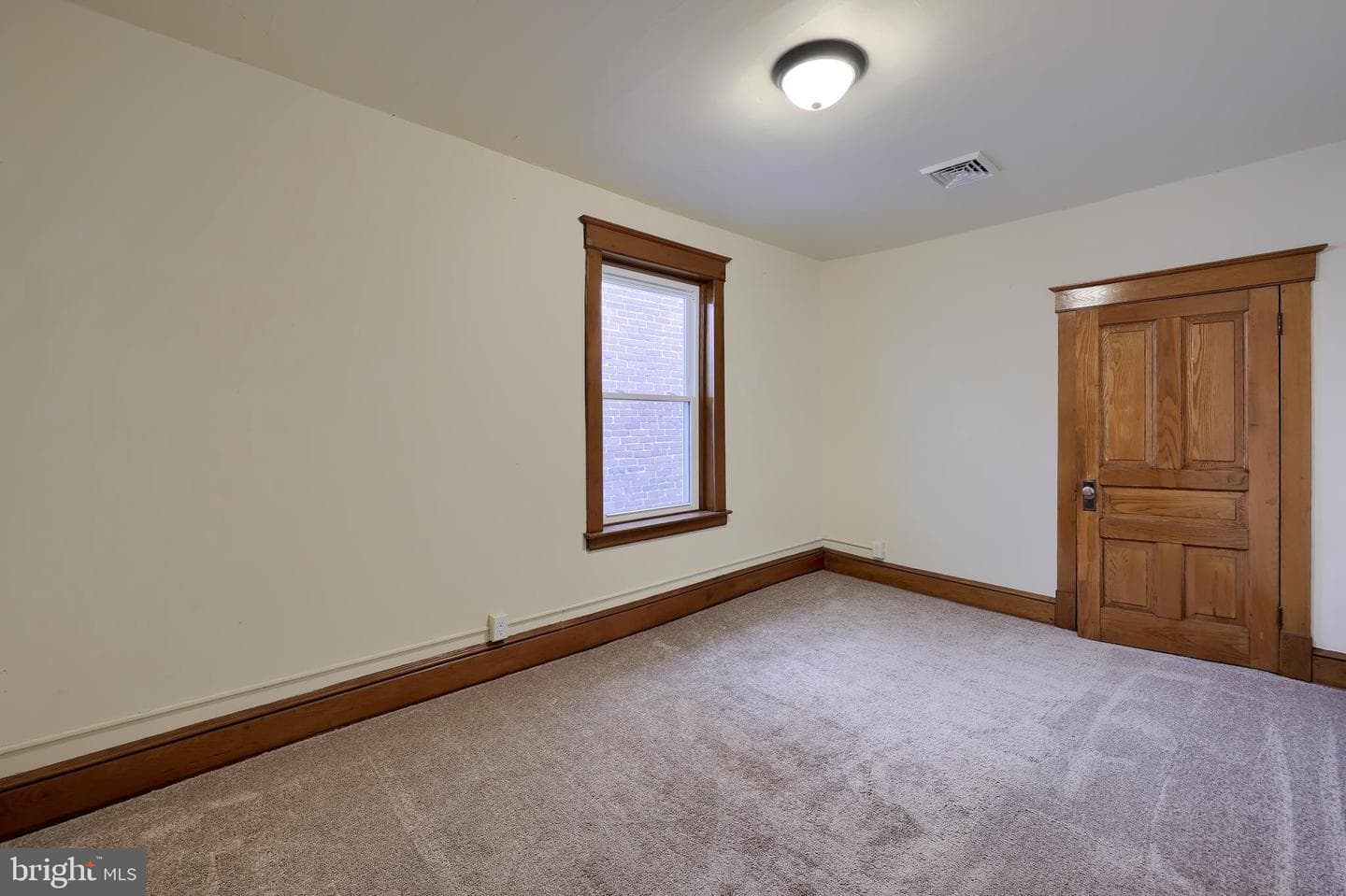 274 N Main Street photo 26