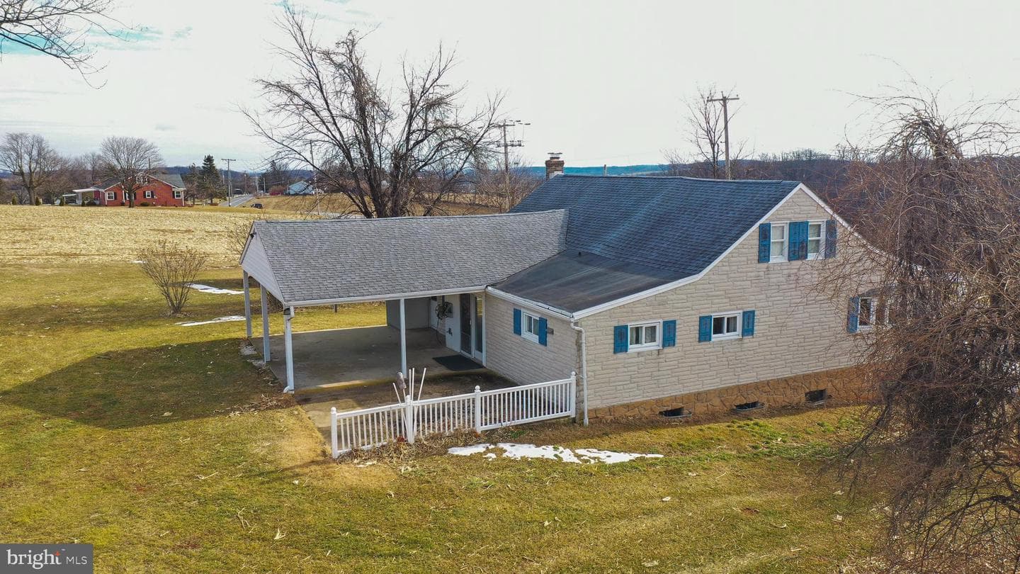 275 Manor Road photo 12