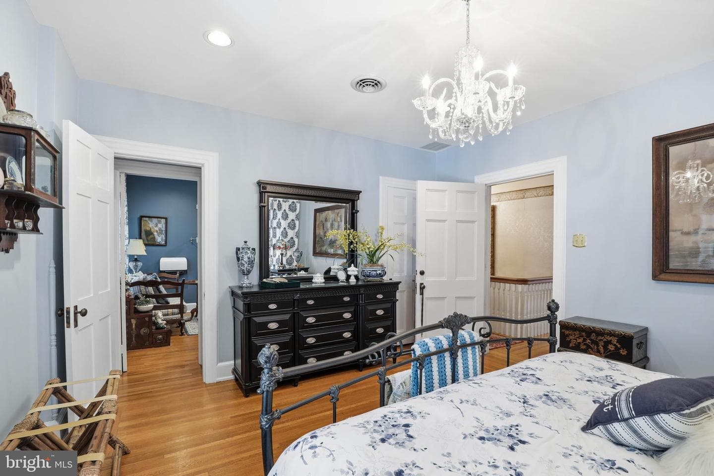 252 Frederick Street photo 41