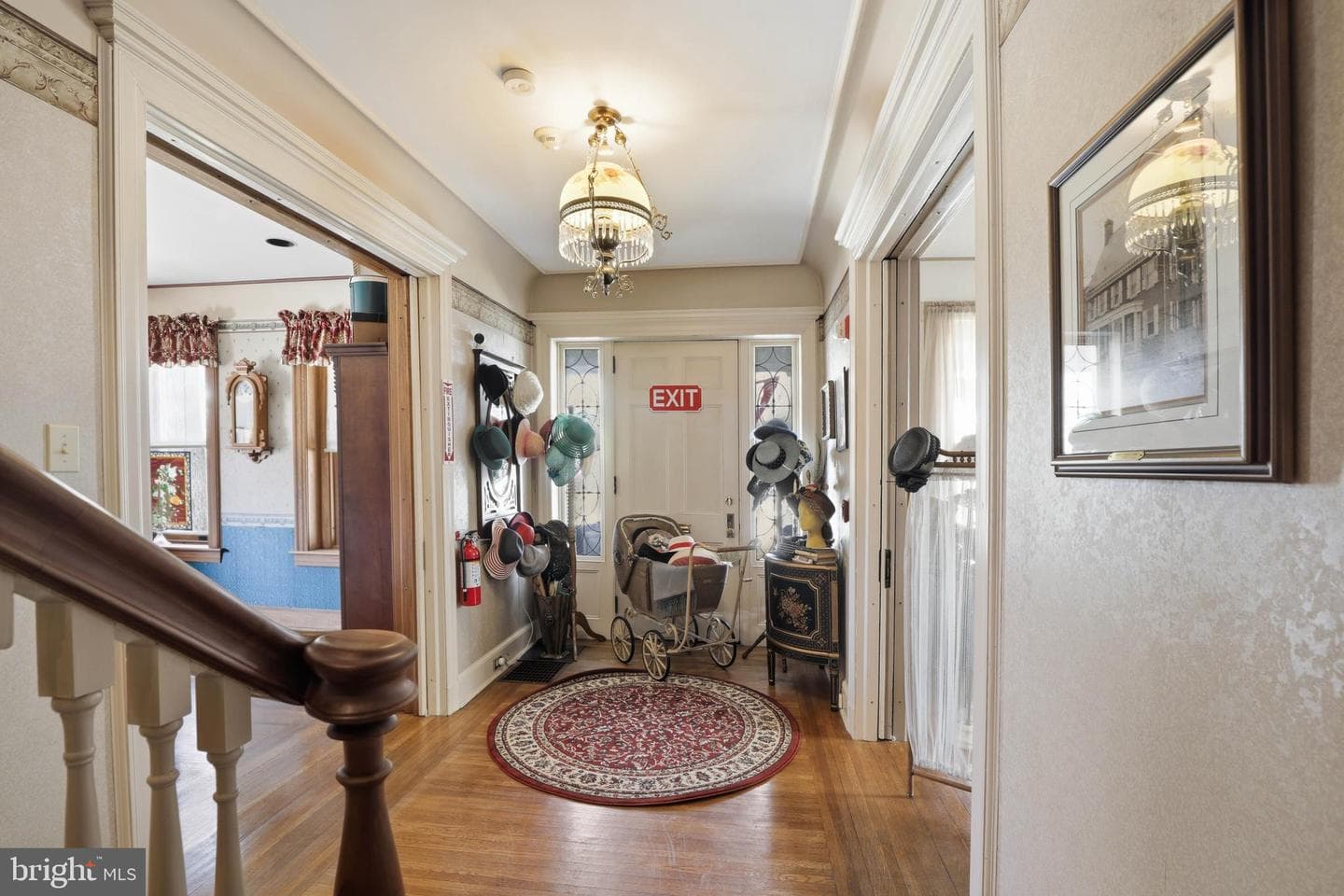 252 Frederick Street photo 6