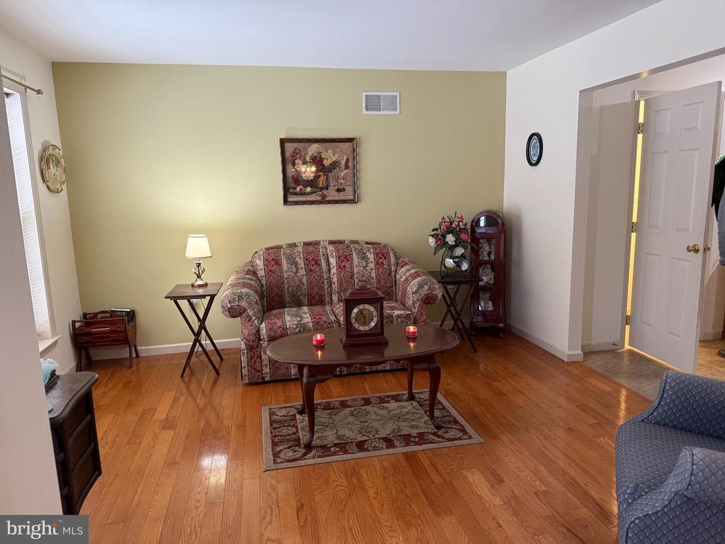 140 Thomas Drive photo 13