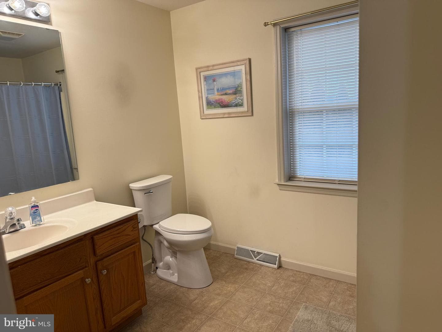 140 Thomas Drive photo 19