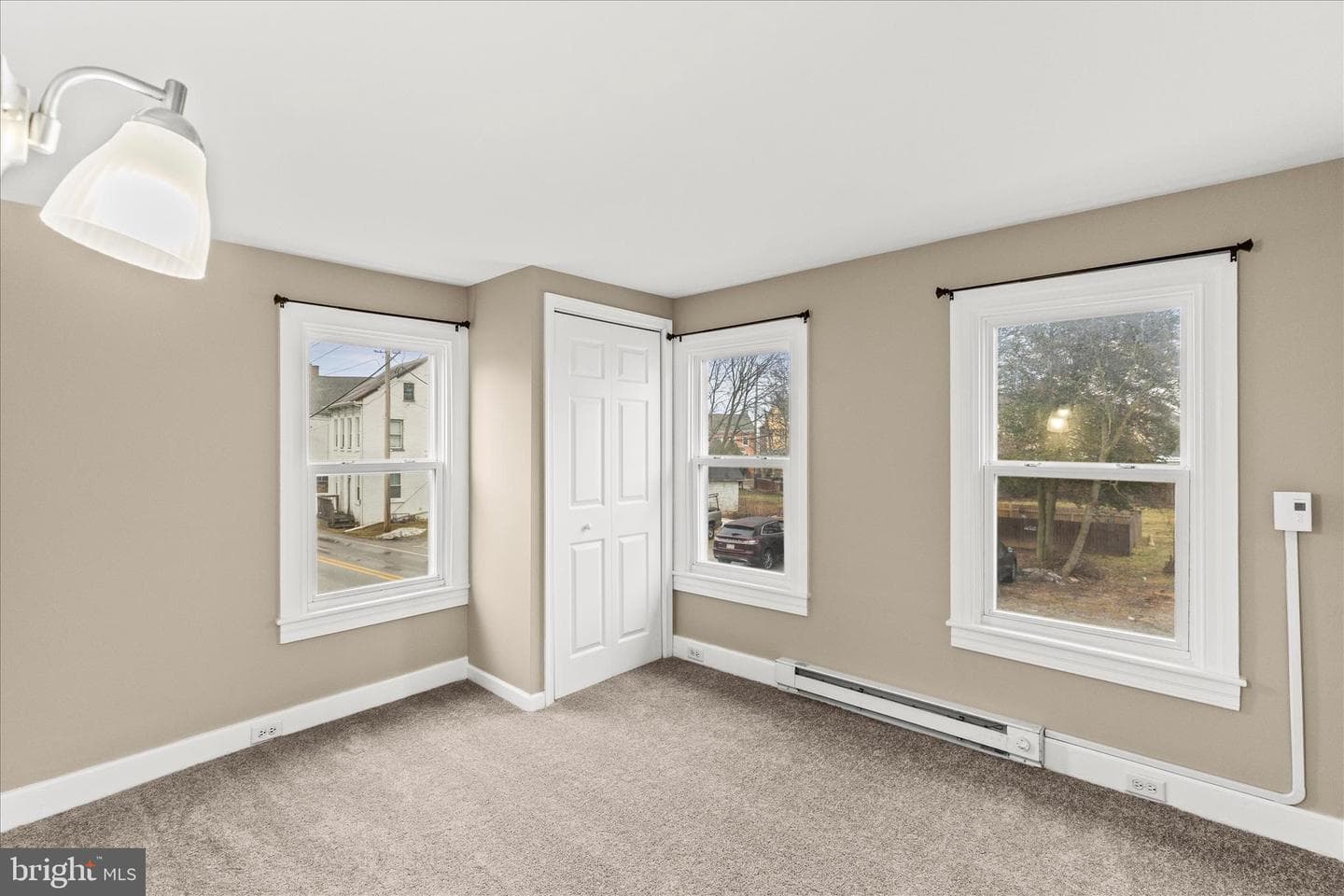 29 W George Street photo 15