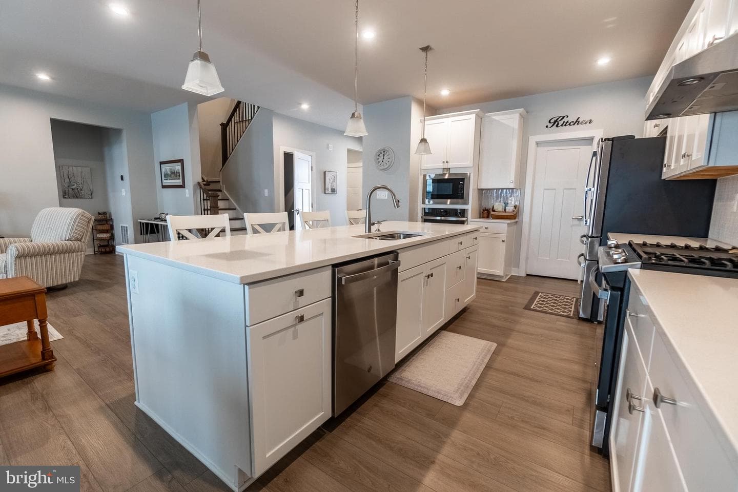 22 Winifred Drive photo 9