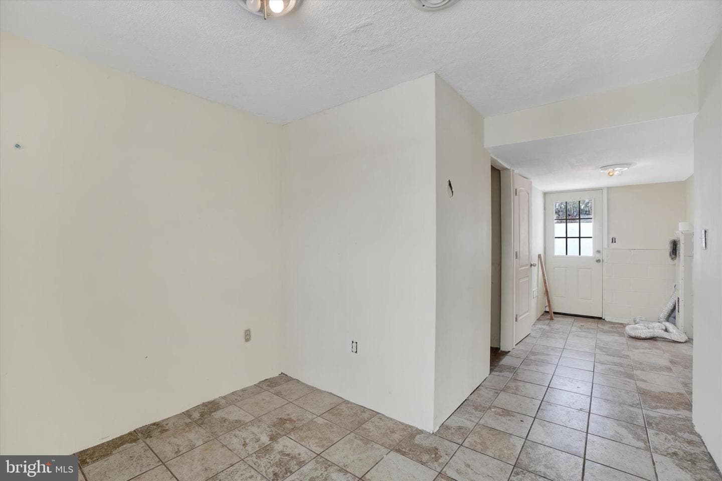 126 Claremont Drive photo 21