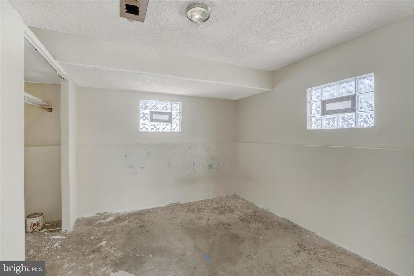 126 Claremont Drive photo 24