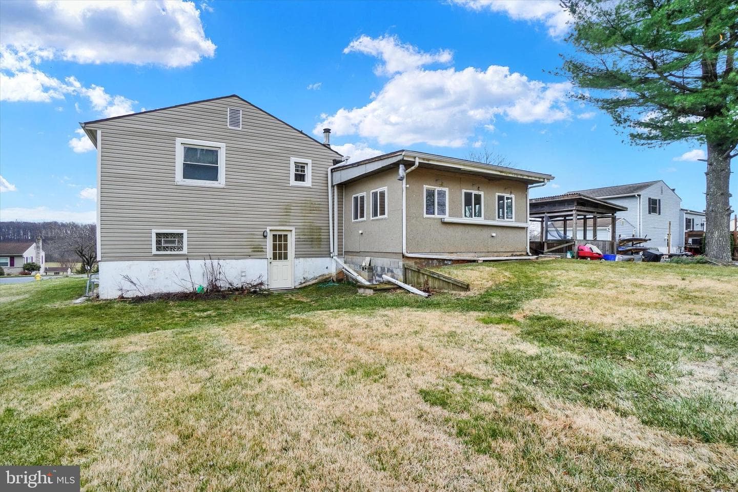 126 Claremont Drive photo 30