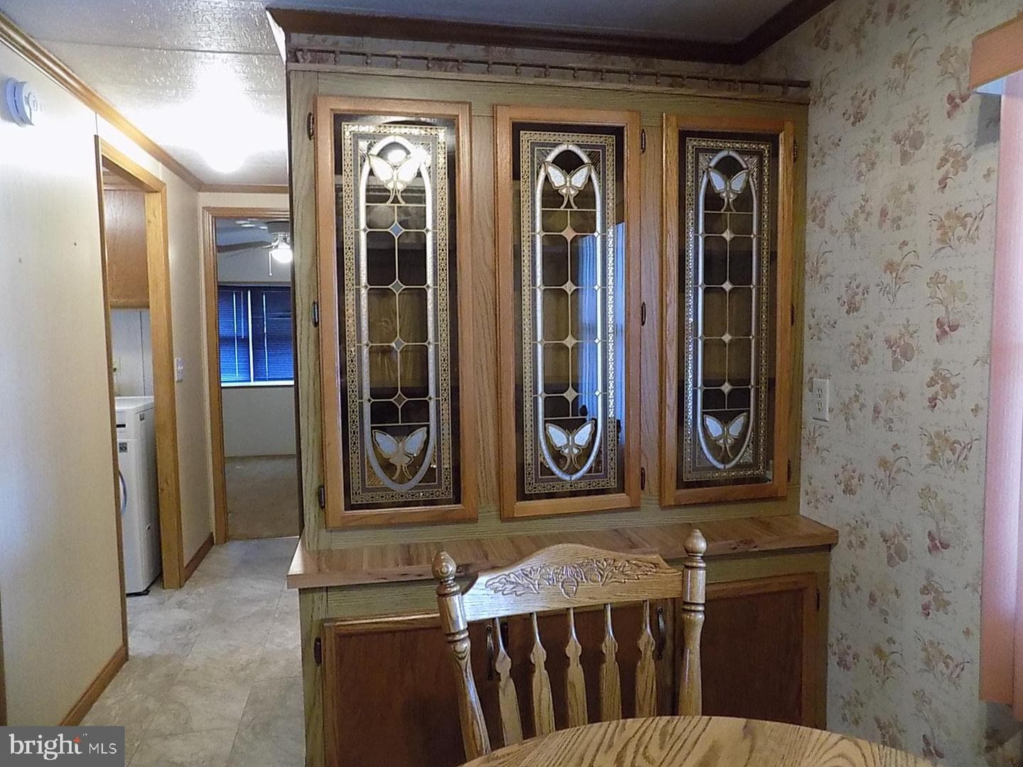 122 Seneca Avenue photo 39