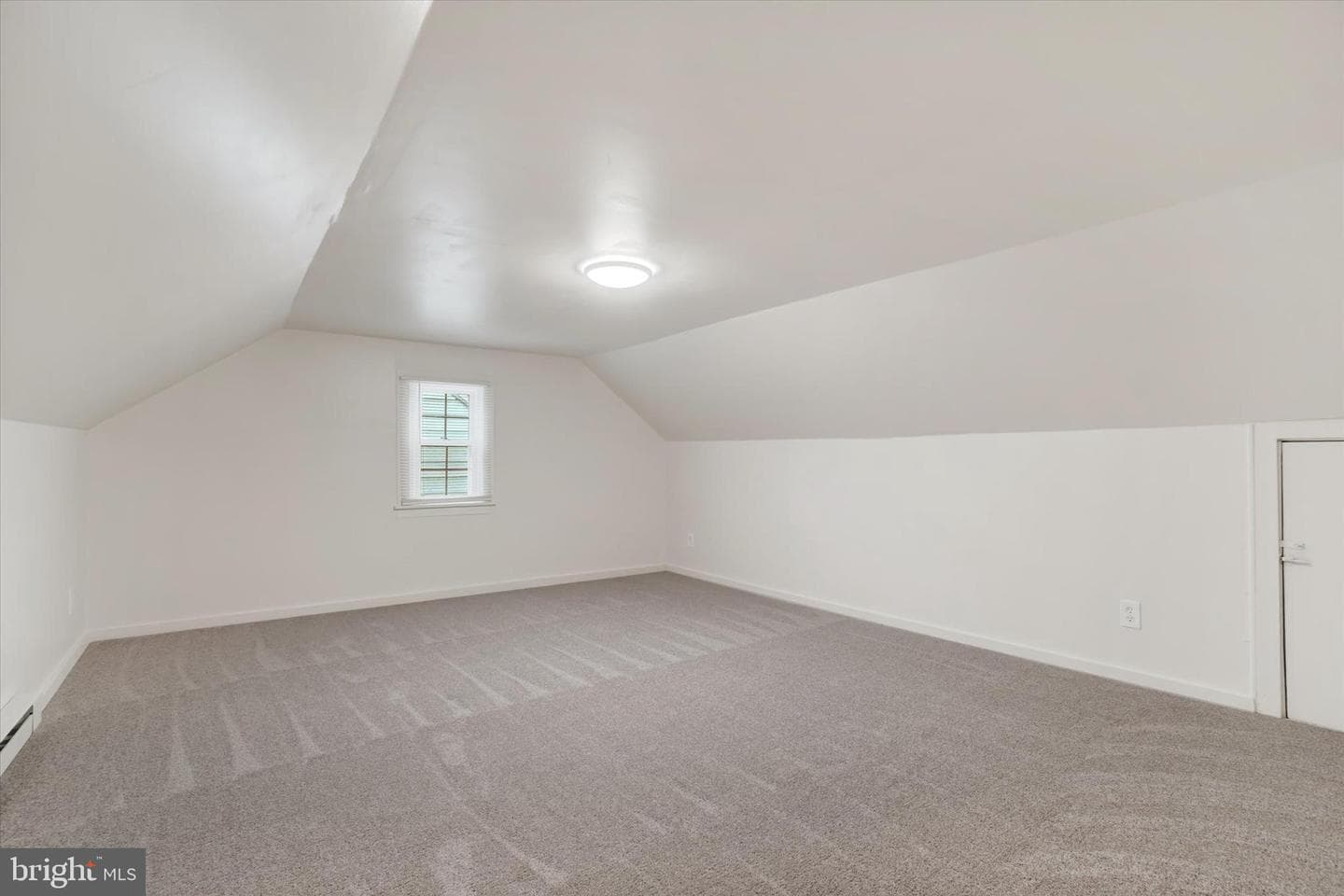 1394 Lancaster Avenue photo 19