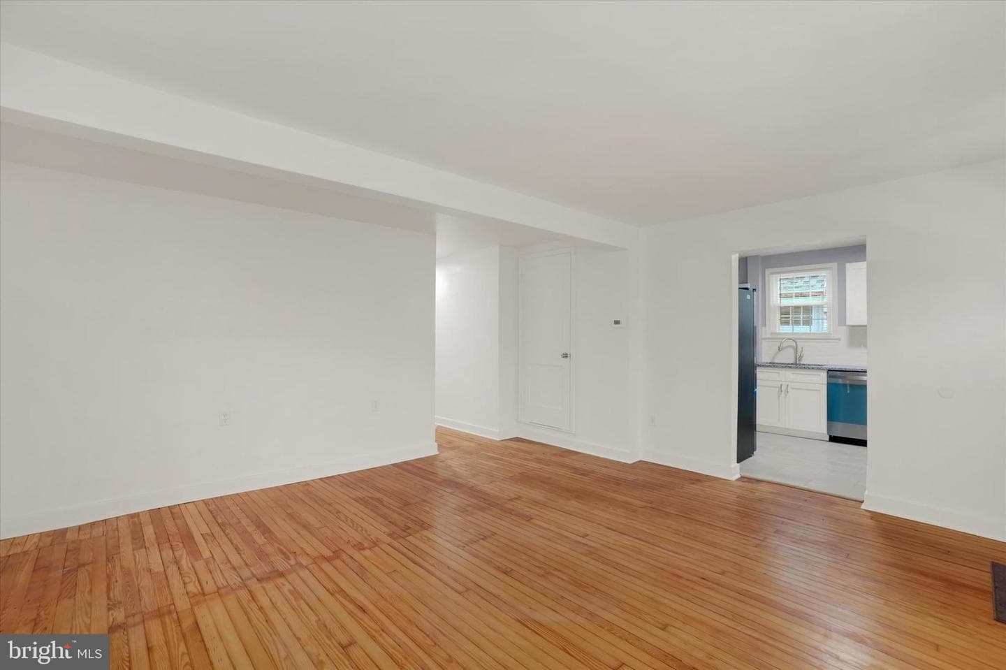 1394 Lancaster Avenue photo 5