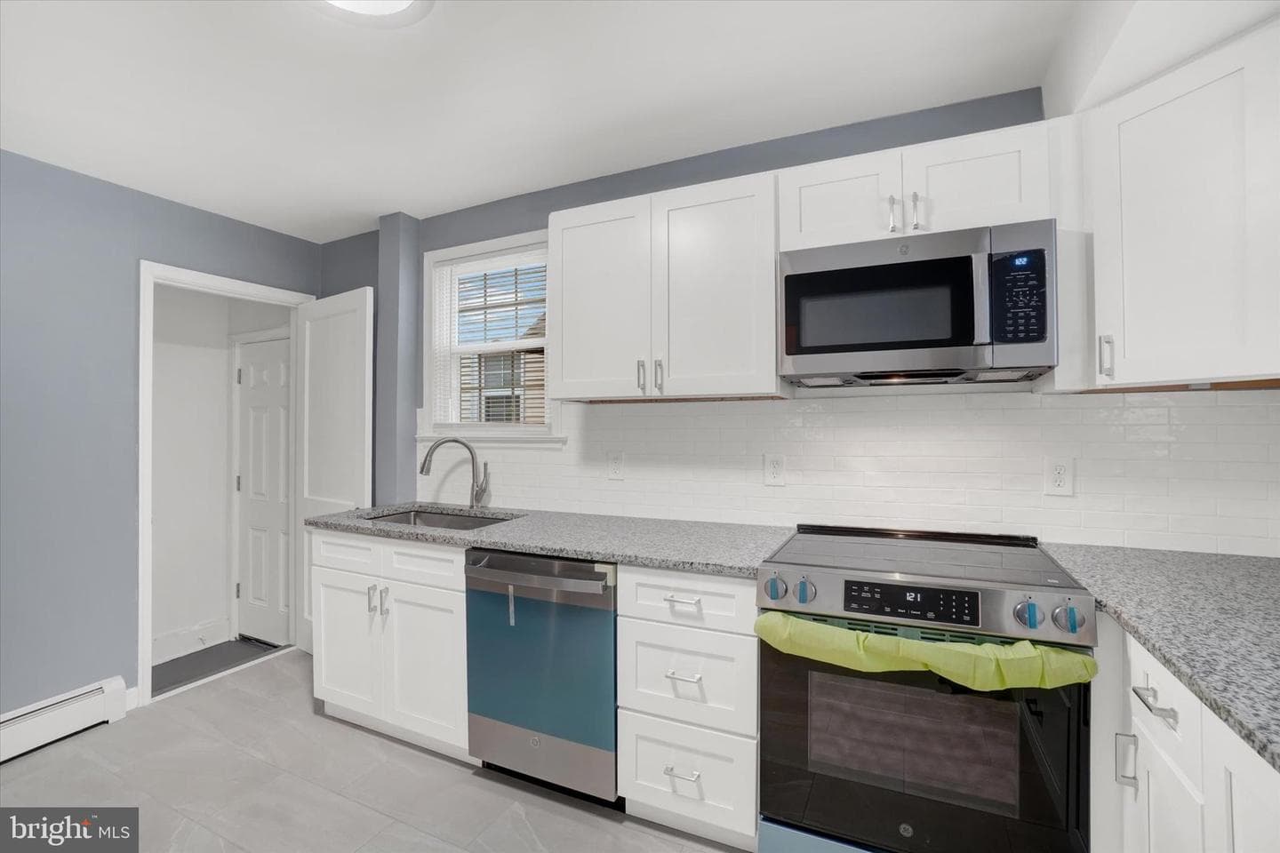 1394 Lancaster Avenue photo 6