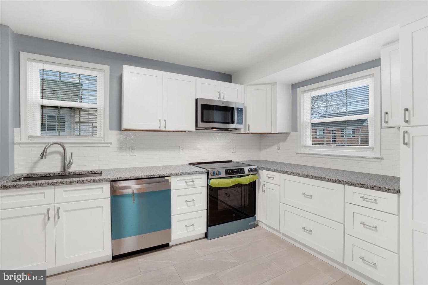 1394 Lancaster Avenue photo 9