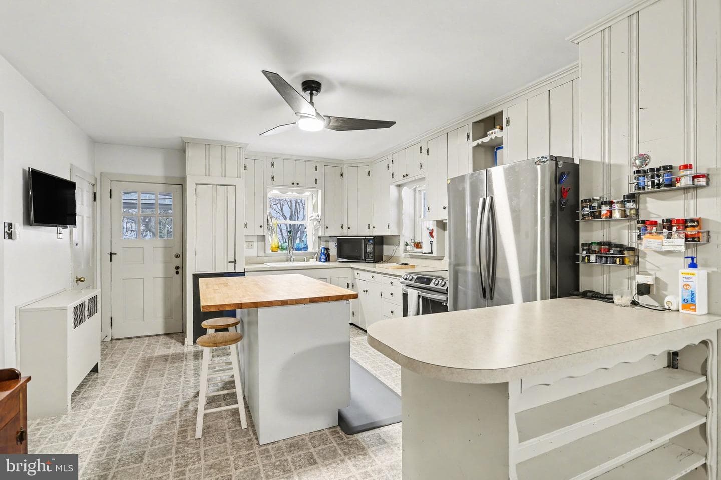 1068 Grandview Road photo 11