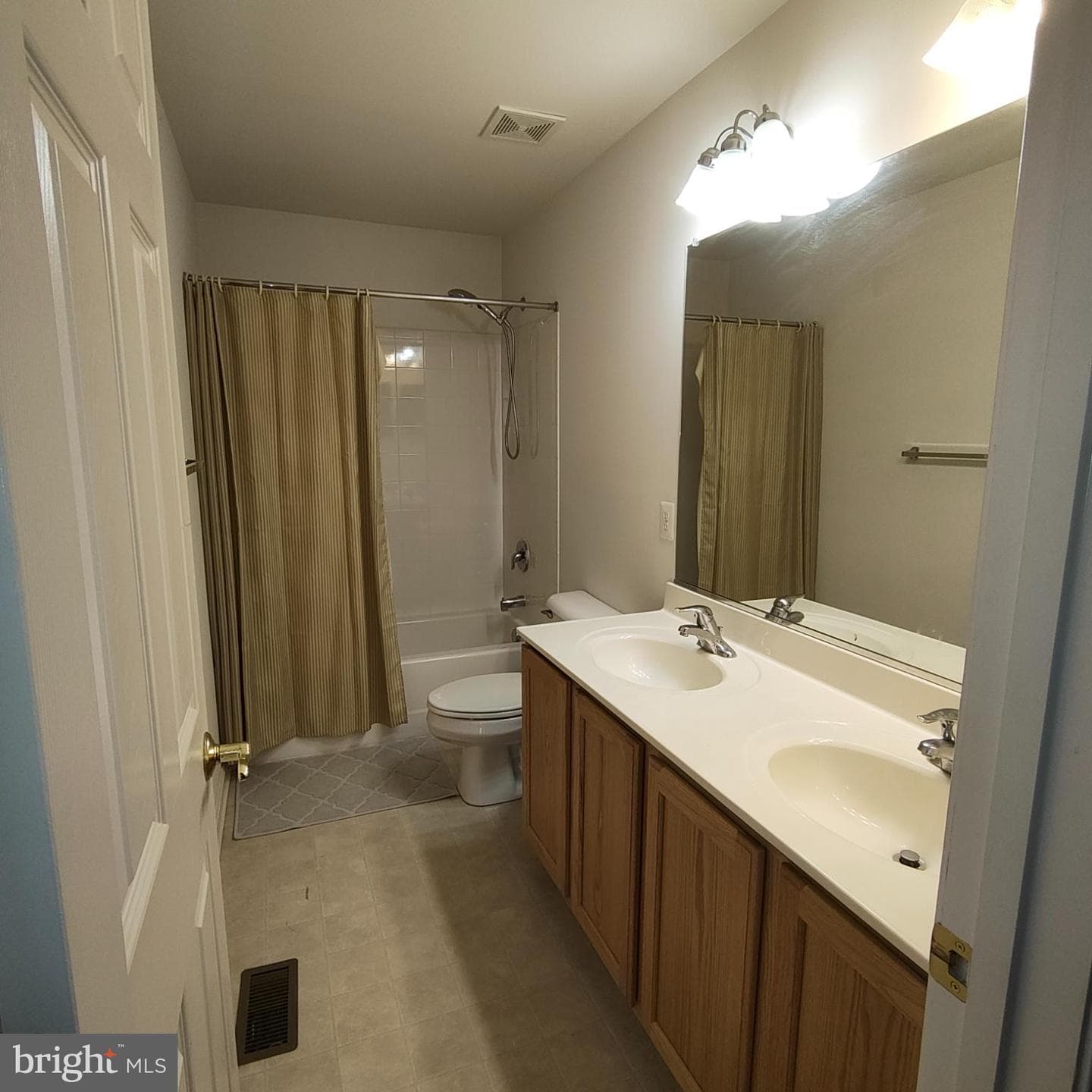 2775 Quaker Court photo 14