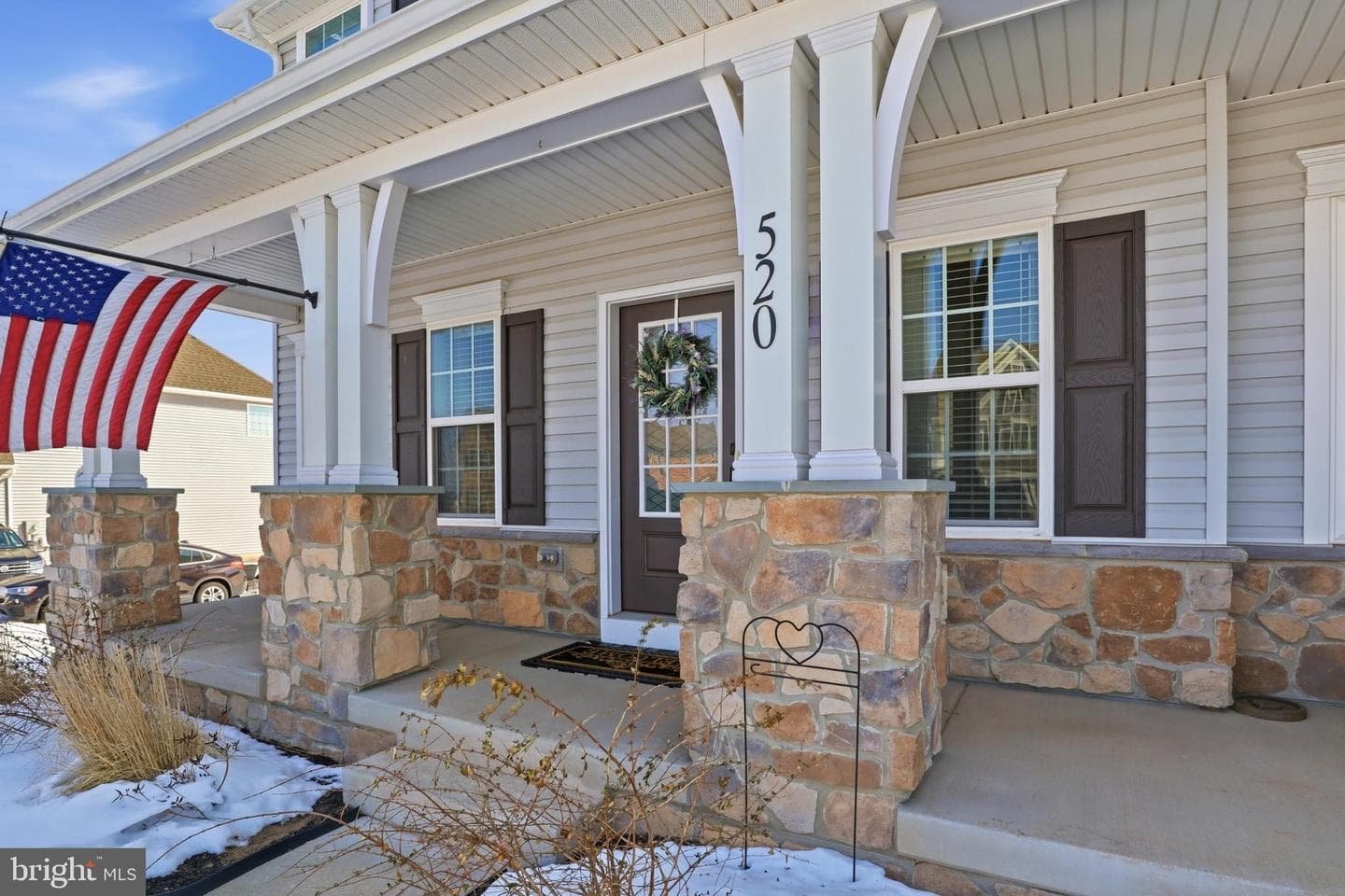 520 Darrow Road photo 4