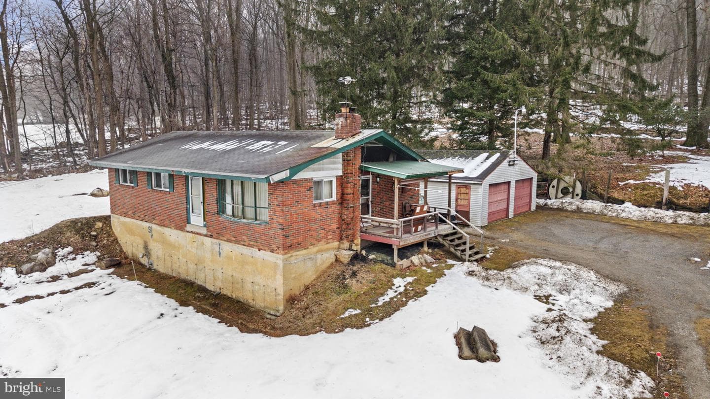 4460 Druck Valley Road photo 9