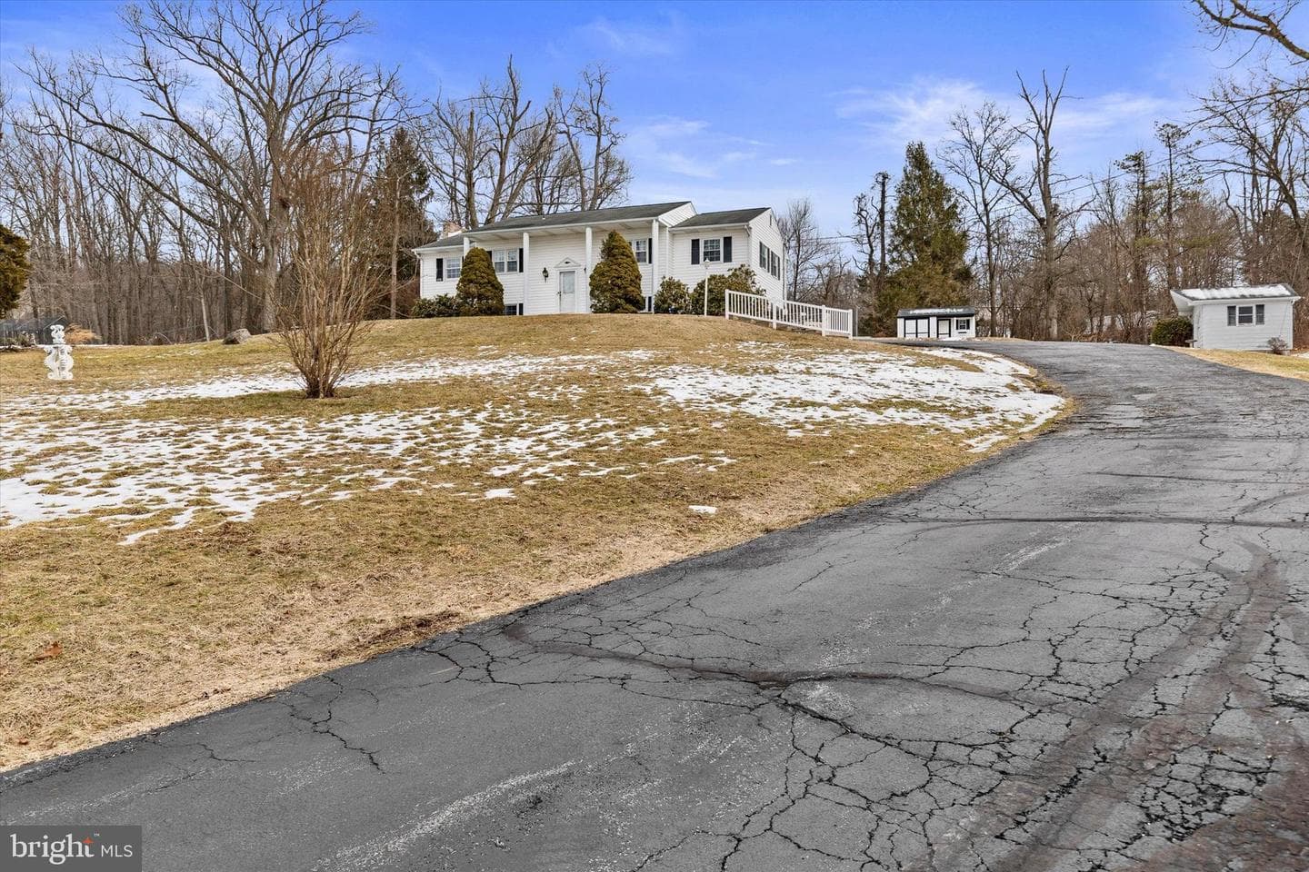 722 Heck Hill Road photo 38