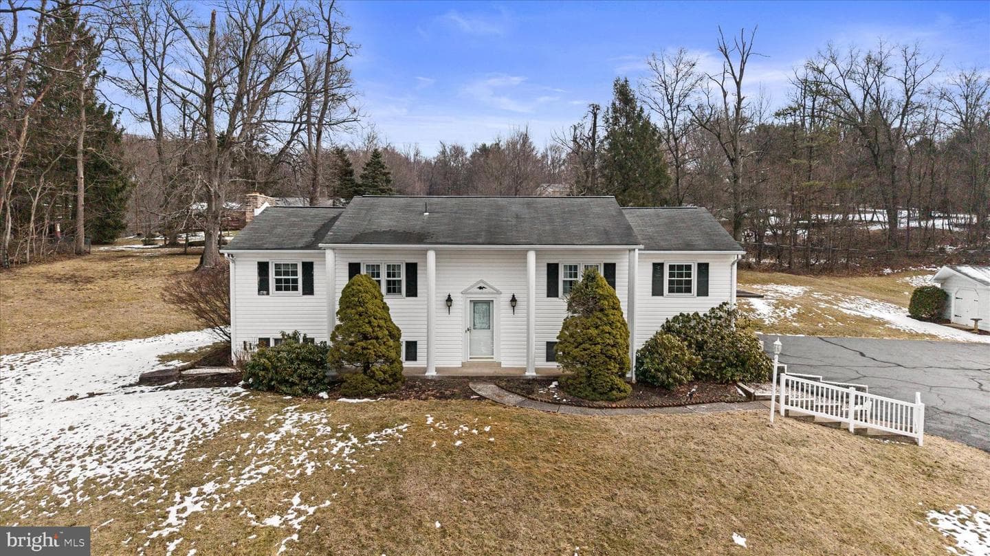 722 Heck Hill Road photo 47