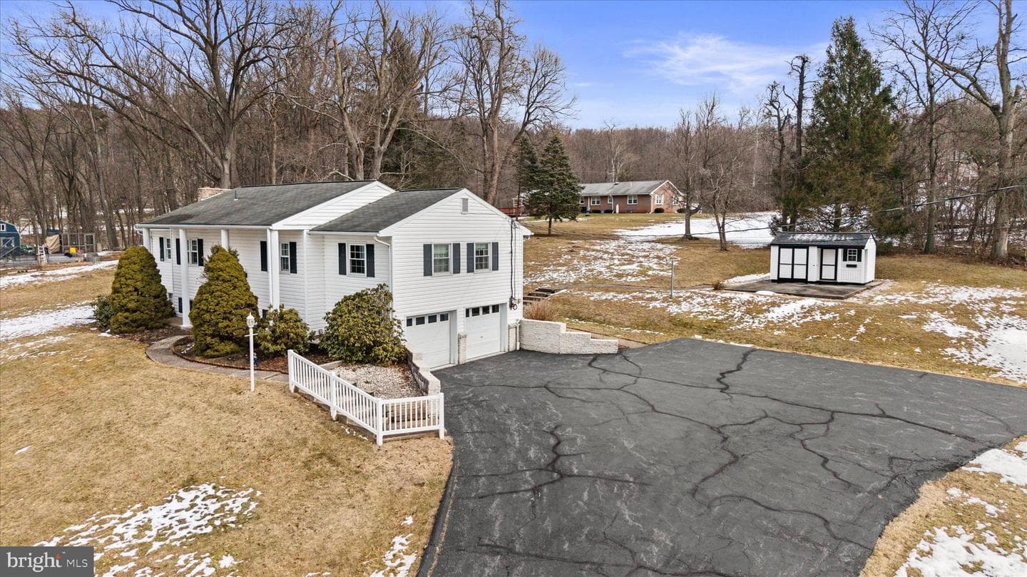 722 Heck Hill Road photo 48