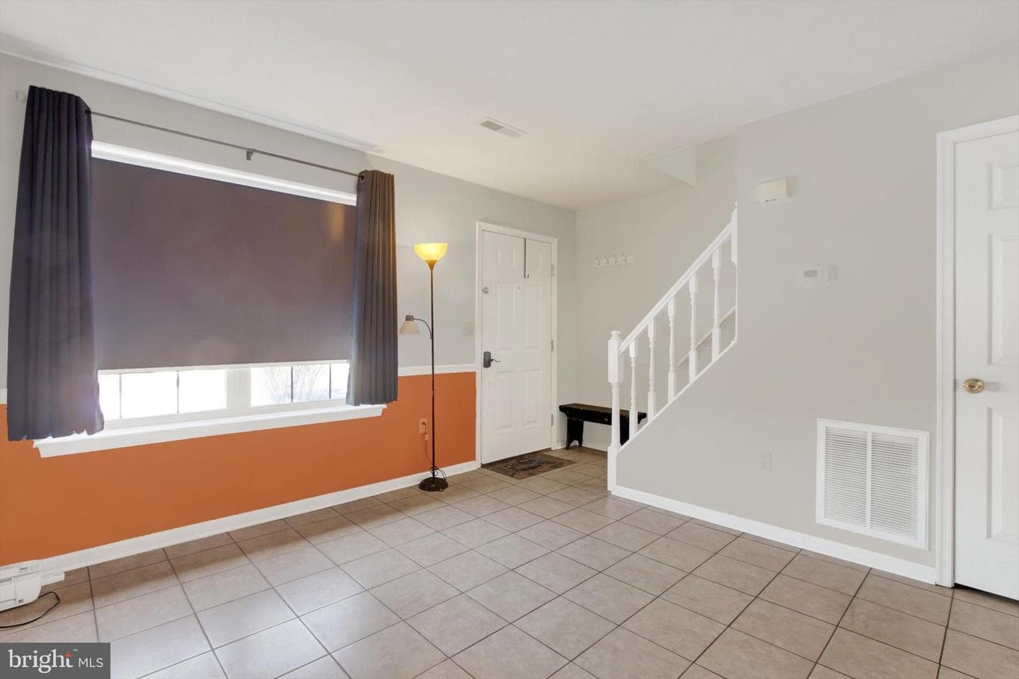 3332 Glen Hollow Drive photo 3