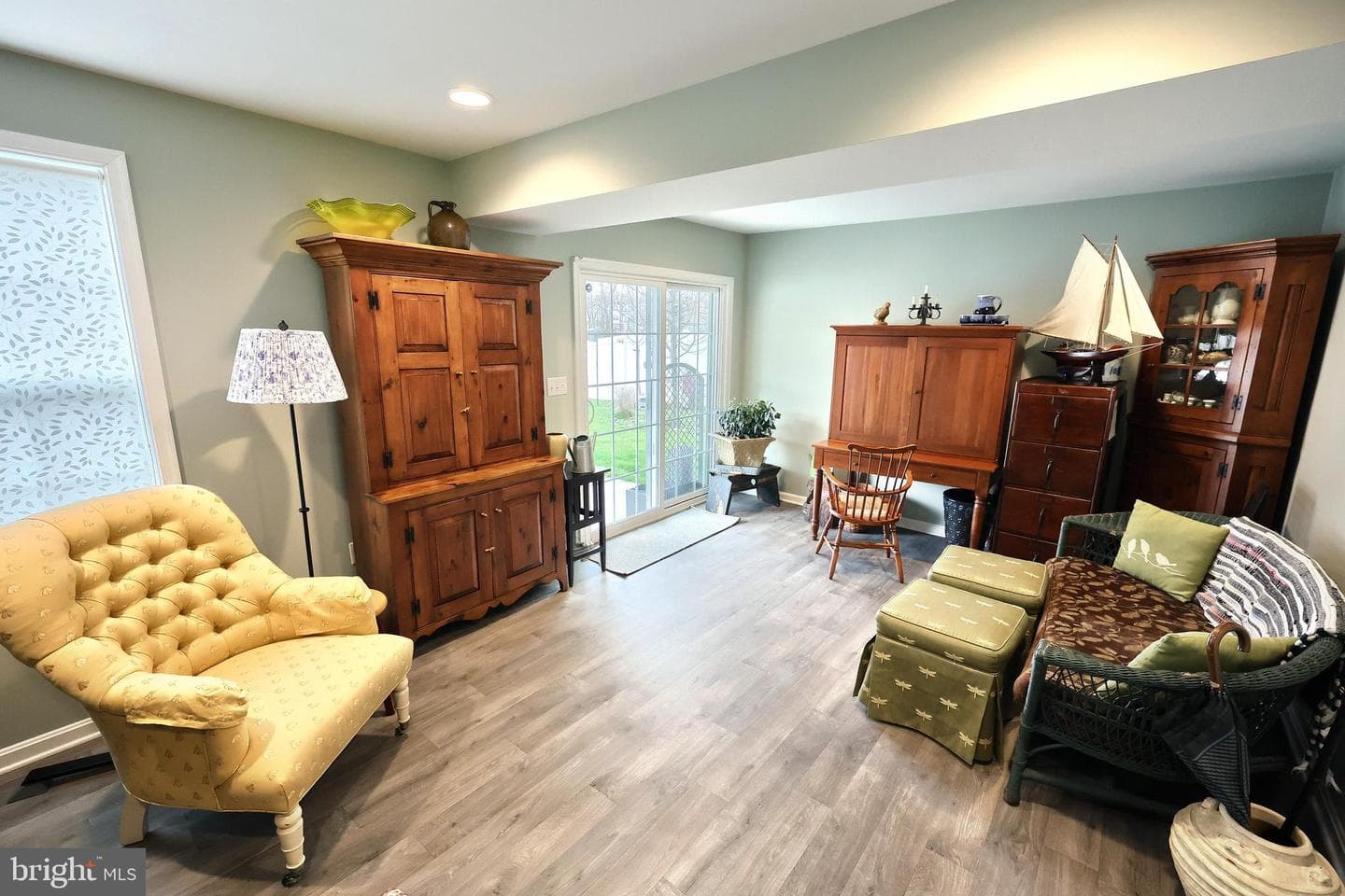 517 Charles Avenue photo 26