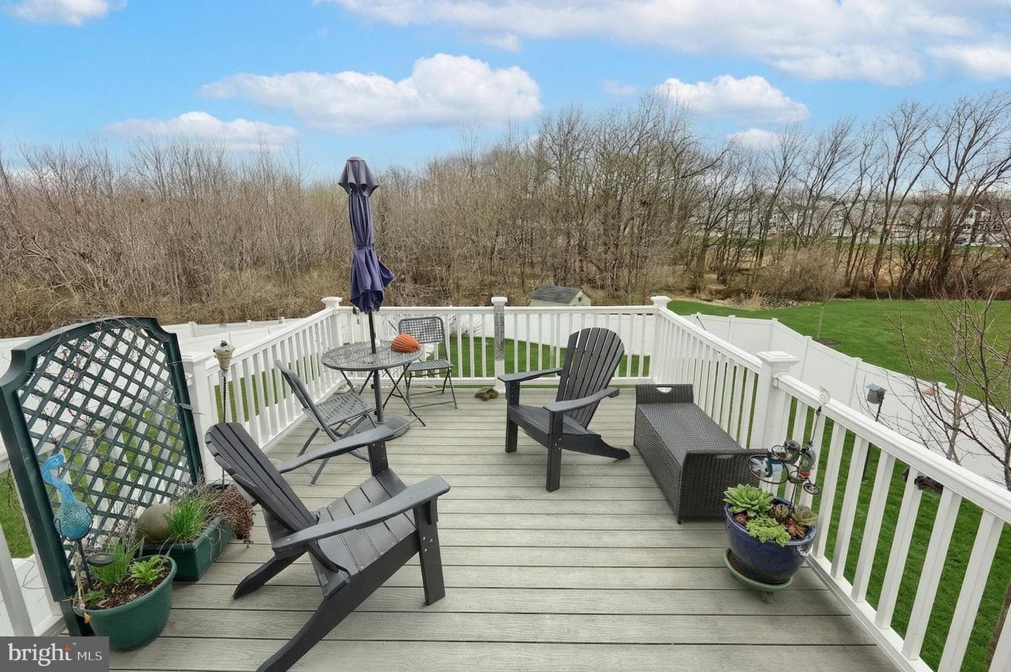 517 Charles Avenue photo 29