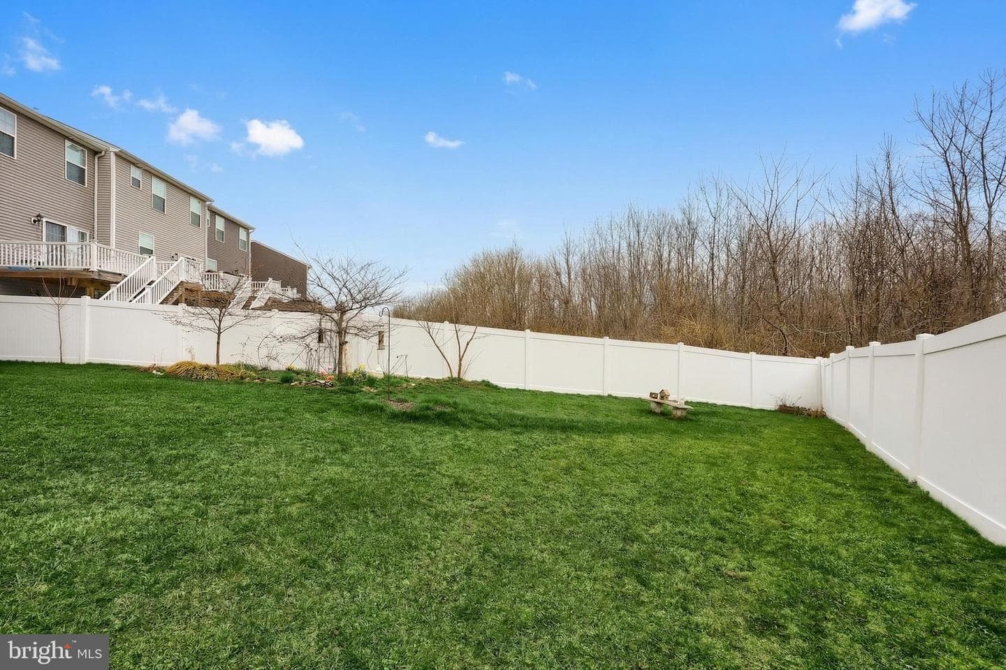 517 Charles Avenue photo 42