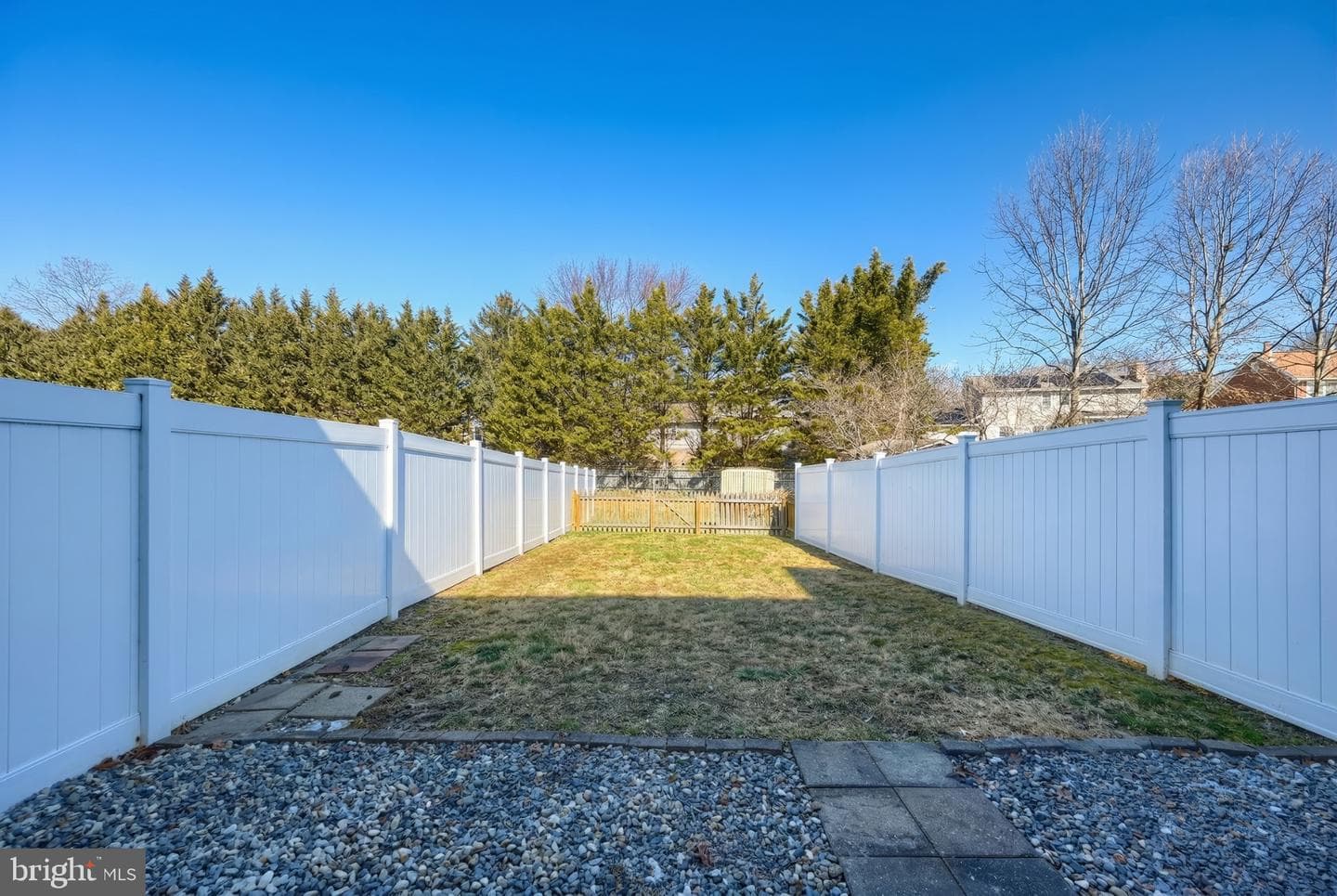 712 Spencer Drive photo 4