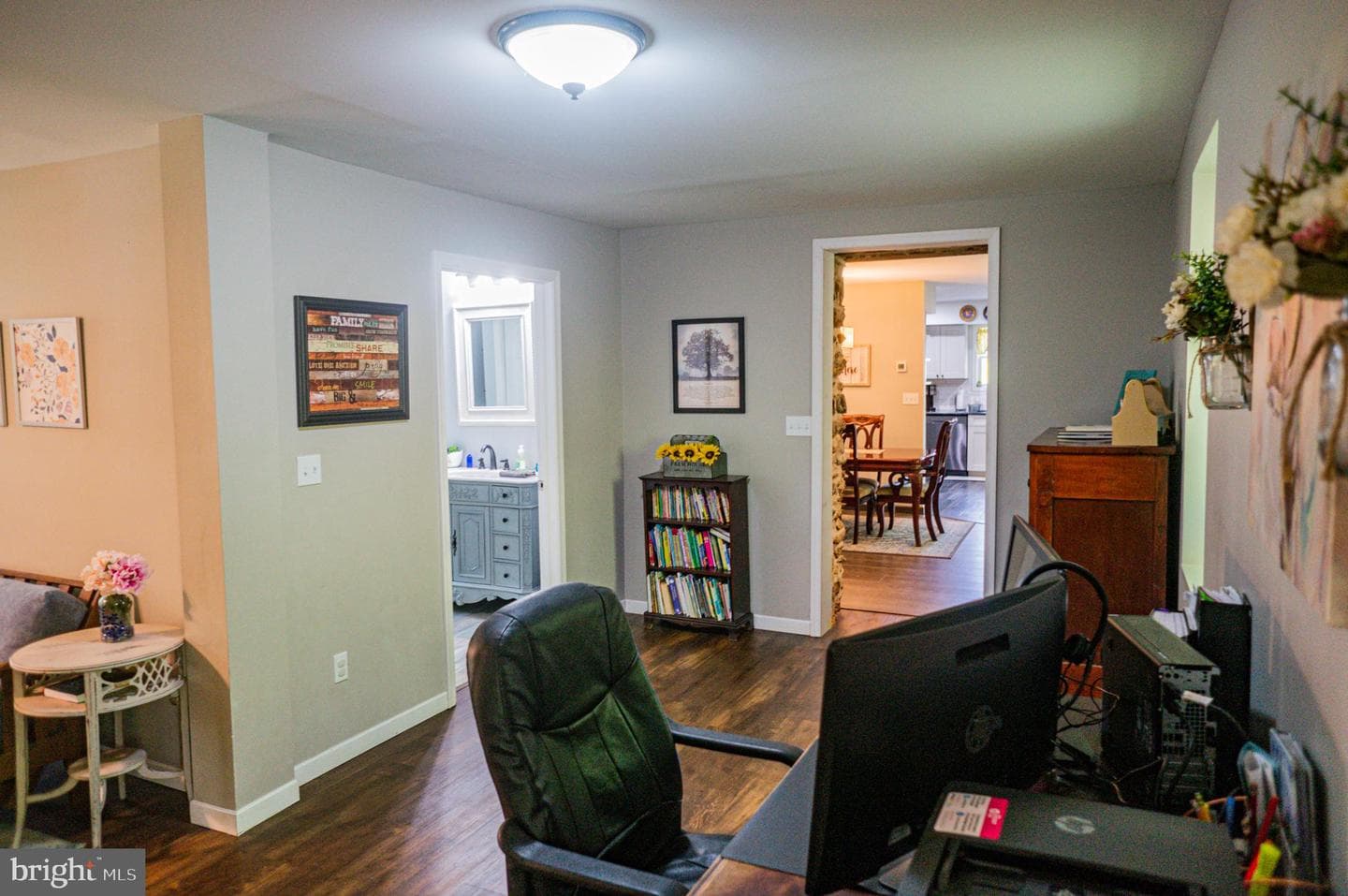 988 Kratz Road photo 32